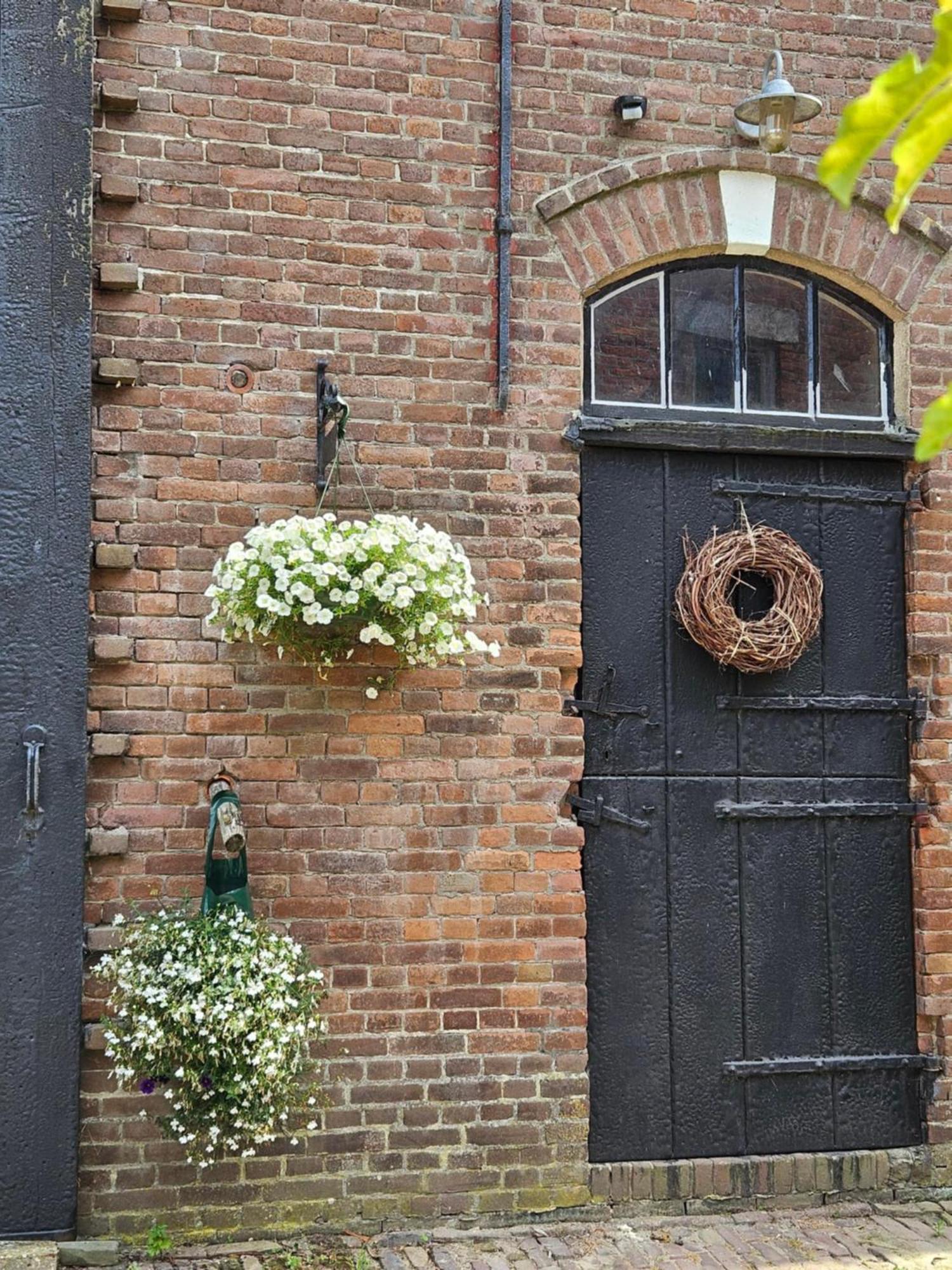 De Zeeuwsche Hoeve Kerkwerve Exterior photo